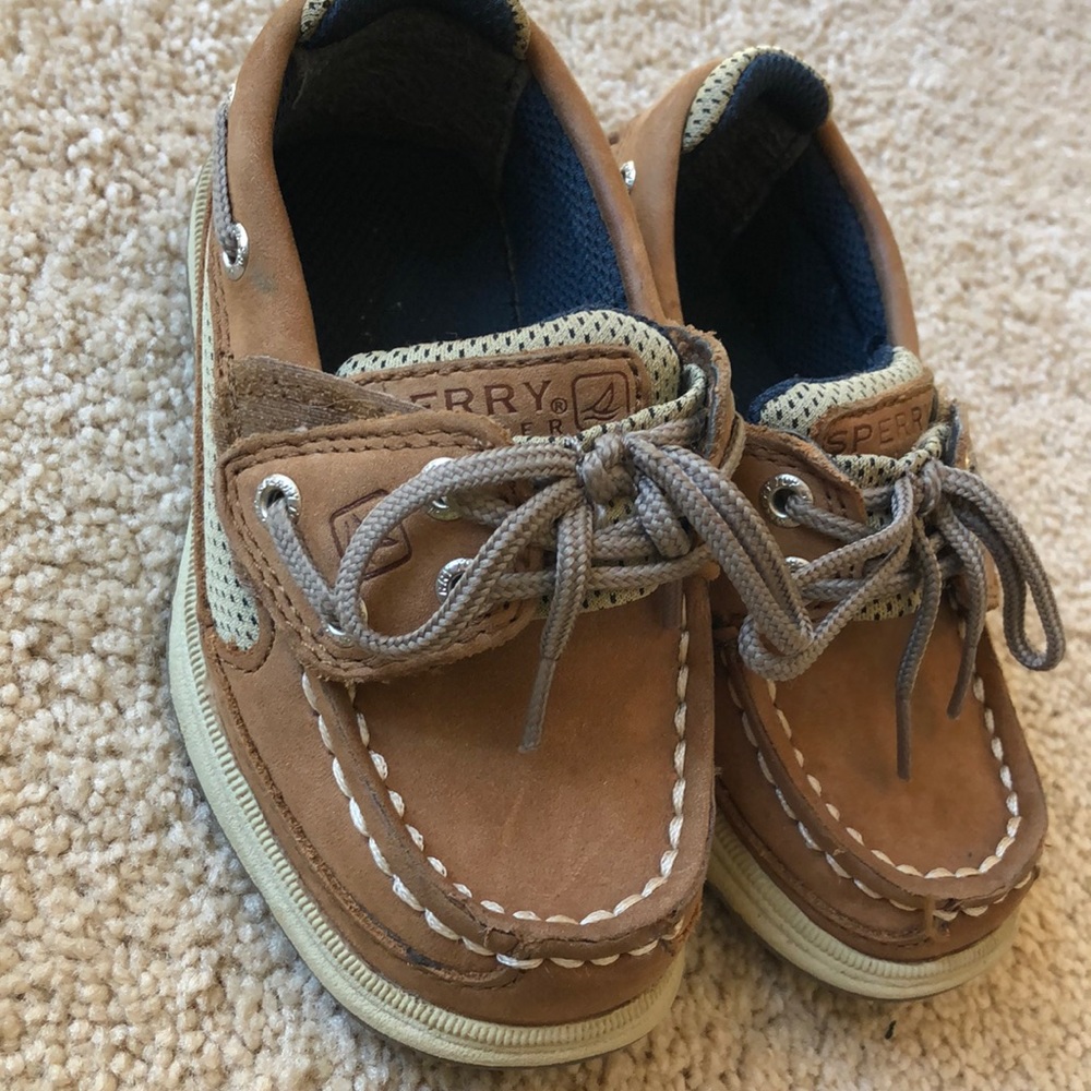 Size 7 Sperry